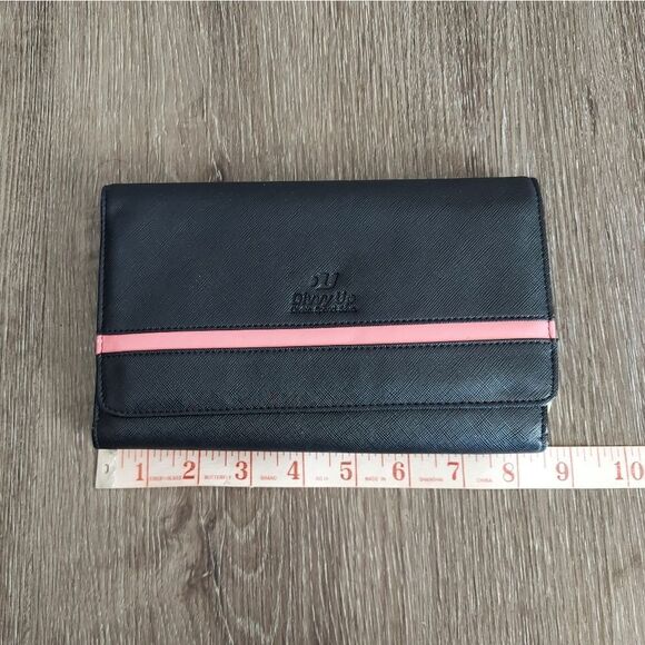 Divvy Up Wallet - Black - Picture 6 of 7